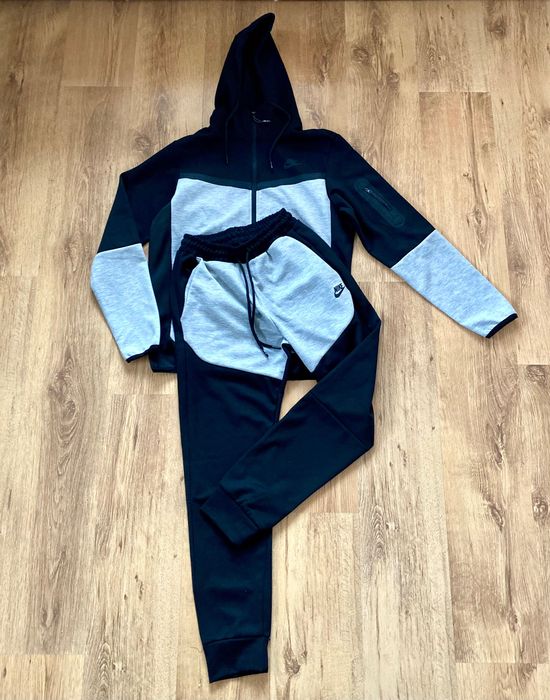 Мъжки комплект Nike Tech Fleece