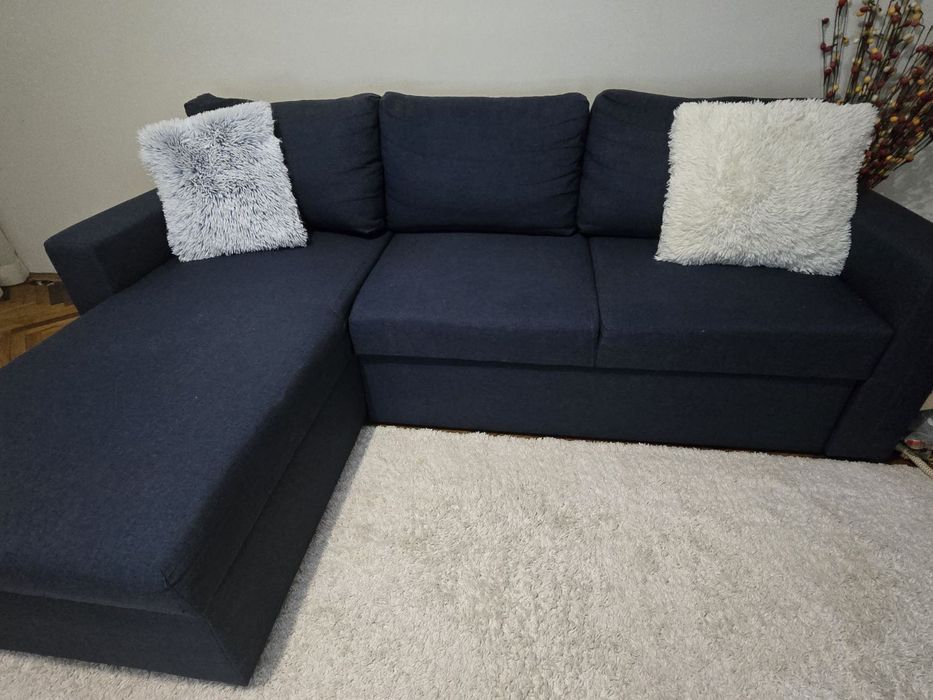 Разтегателен диван