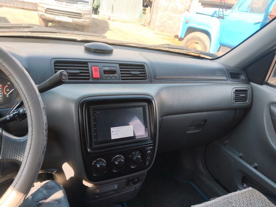 Honda crv  2000 год