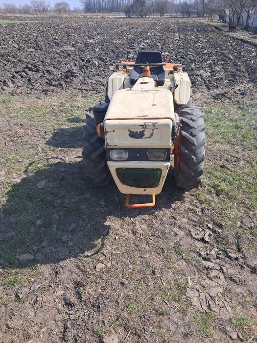 Tractoras Pasquali. 4X4 mod 994
Vand