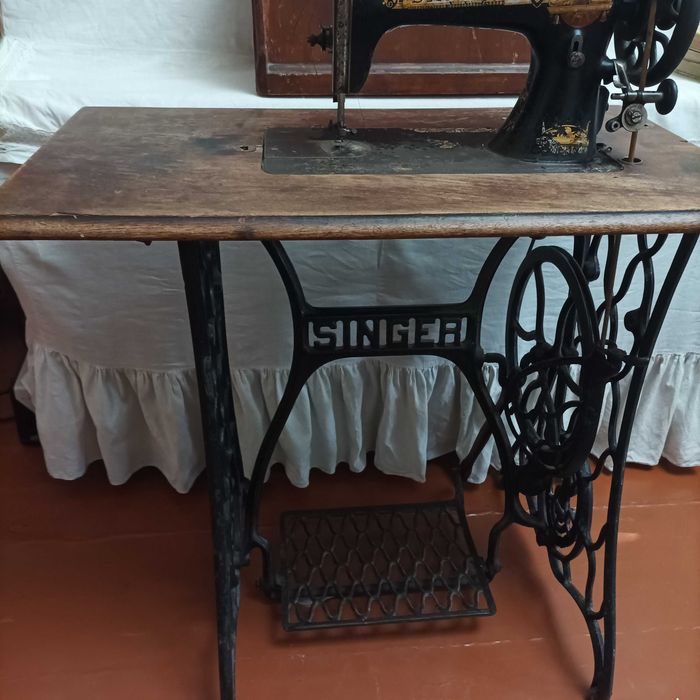 Антиквариат Зингер Швейная машинка рабочая