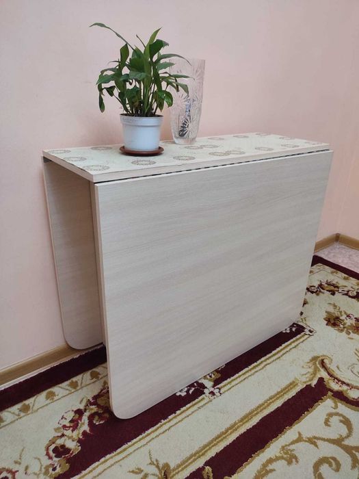 Стол раздвижной б/у