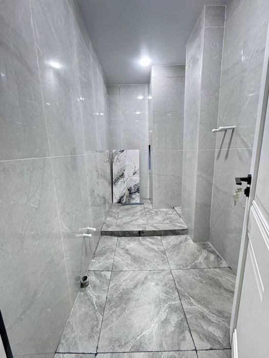 Квартира сотилади 2 мактаб