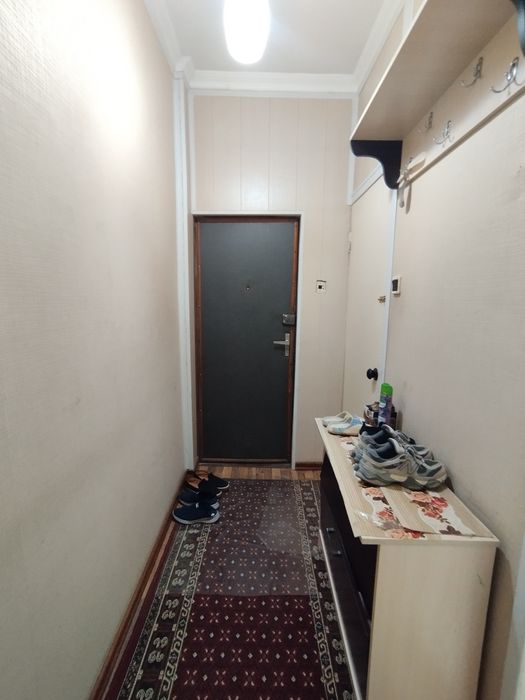 Чиланзар 18 , Продаётся 2 х комнатная квартира . Ориентир Па