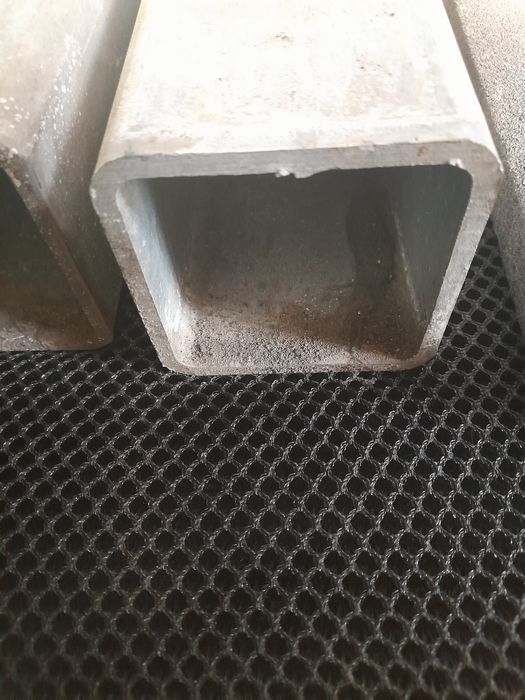 Stalpi fier 80x80x0.5mm