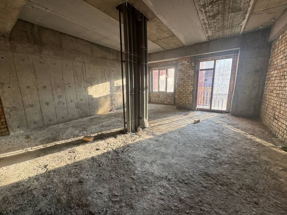 Продвется 1 комнатная новостройка кирпич ул. Паркентская Паркент Авеню