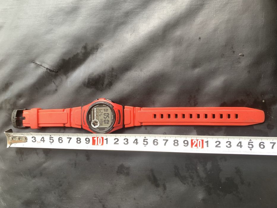 часовник CASIO W-213