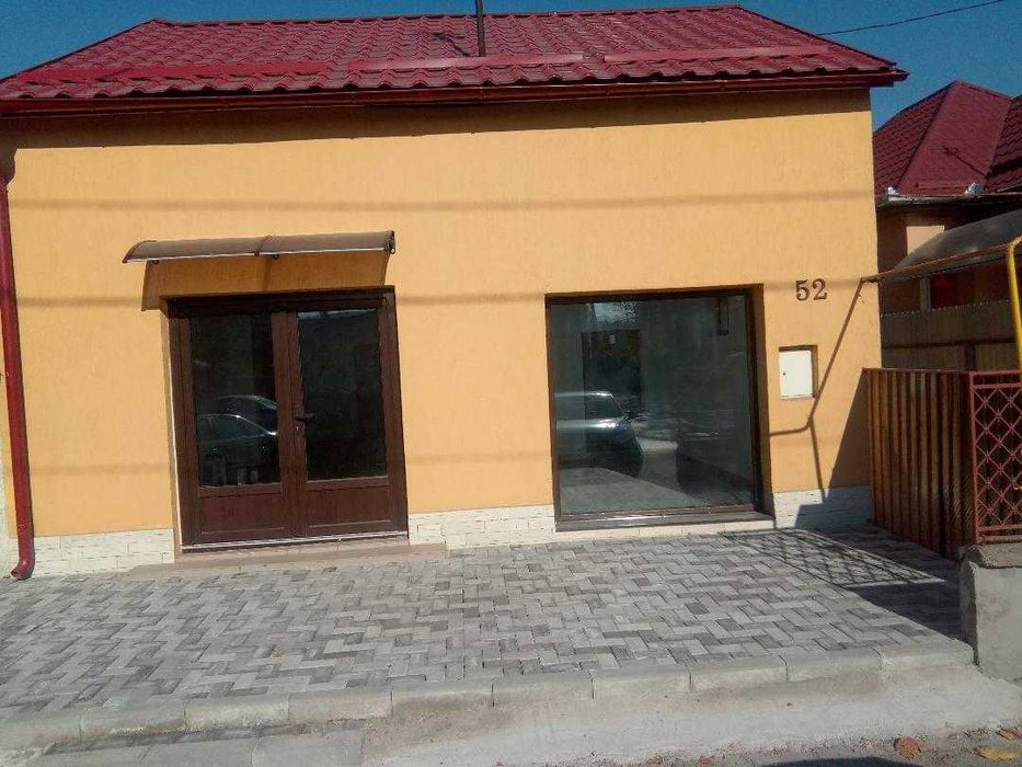 Spatiu 80 mp cu vitrina str. Corneliu Coposu 52