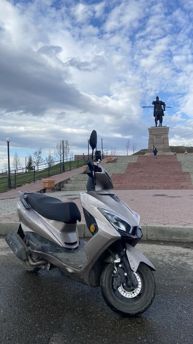 Продам м10 хороши состоение