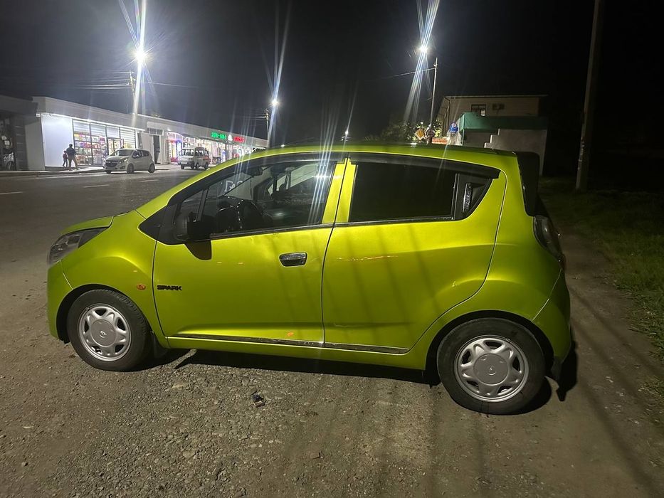 Продается Спарк 2012 газ бензин