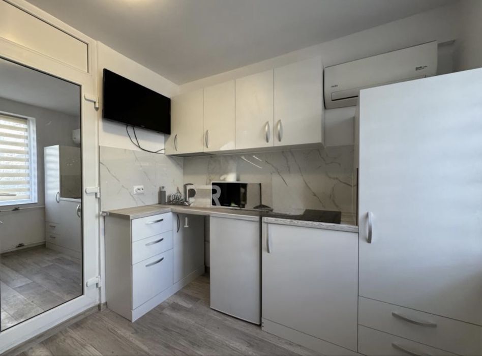 Garsoniera Gheorgheni zona Iulius Mall  etaj 1