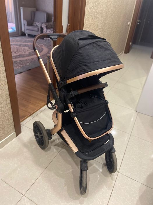 Продам новую коляску 50000