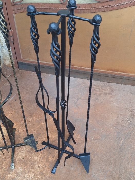 Аксесоари за камина