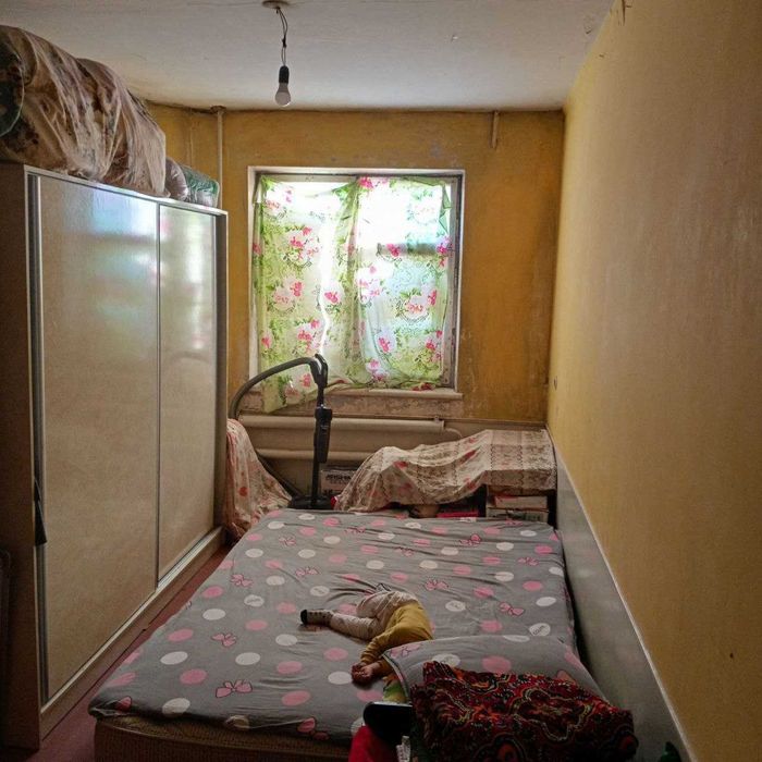 Шодлик масжид якинида 2 хонали 3 хонага мосласа булади