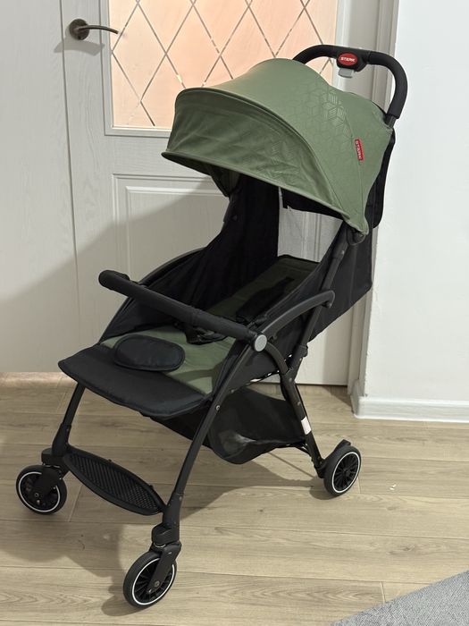 Продам новую коляску