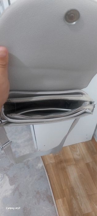 Продам женскую сумку