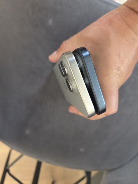 Carcasa Mijloc capac iphone 15 Pro