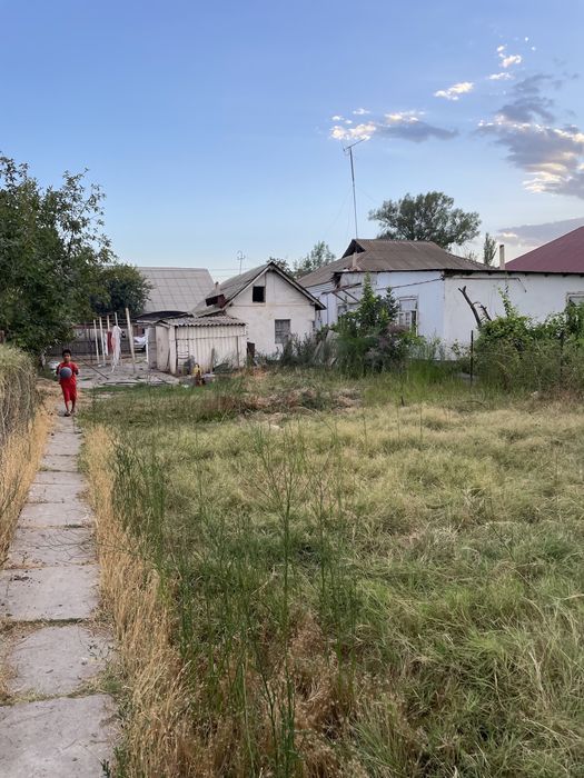 Маленький дом с участком 8сот