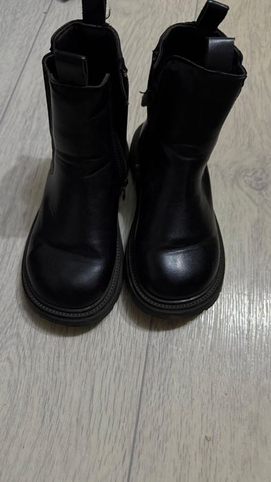 Продам сапоги демисезонные 31 размер