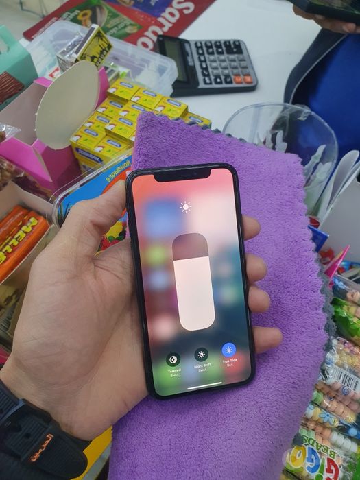 IPhone XS 256Gb продам