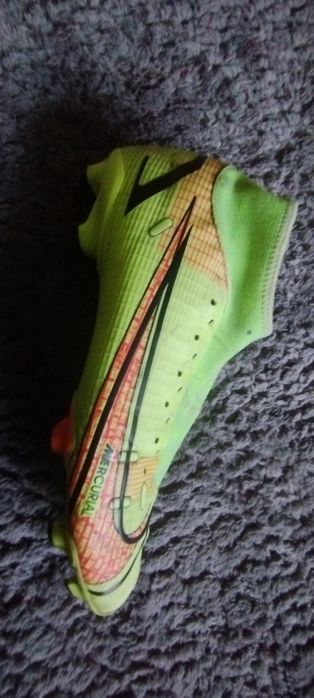 Бутонки NIKE MERCURIAL