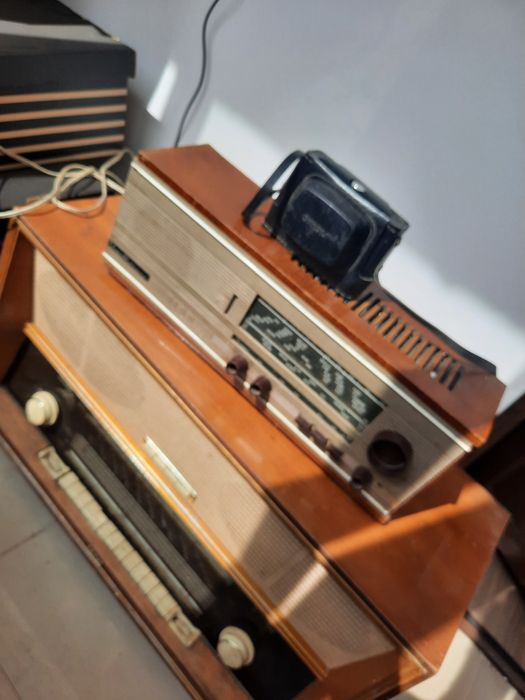 Radio aparat doua bucăți bonus un aparat foto