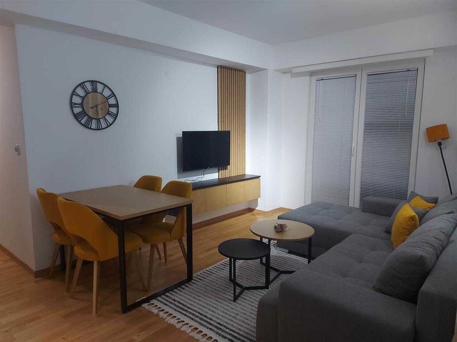 Дава се под наем Двустаен апартамент в София, Младост 4 - 74 кв.м за 561 € - Снимка #3