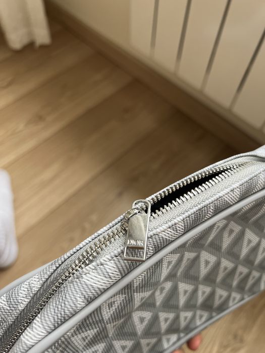 Dior чанта unisex