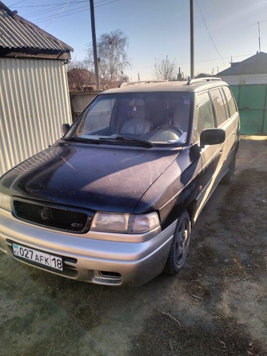 Продам Мазда MPV