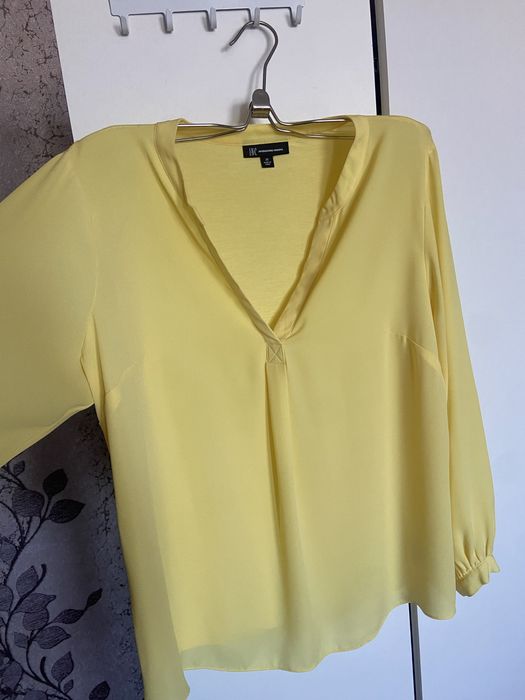 Продаю блузко женские