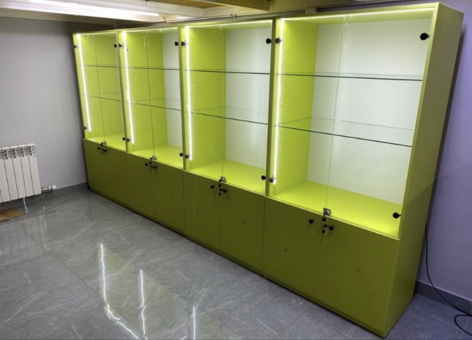 Стеклянные витрины / Перегородки