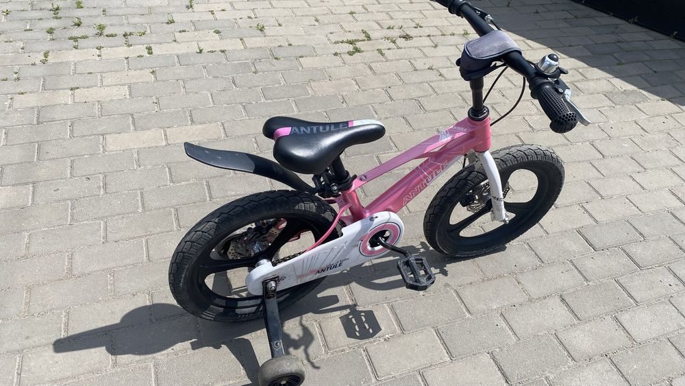 Детский велосипед, колеса 14 дюймов