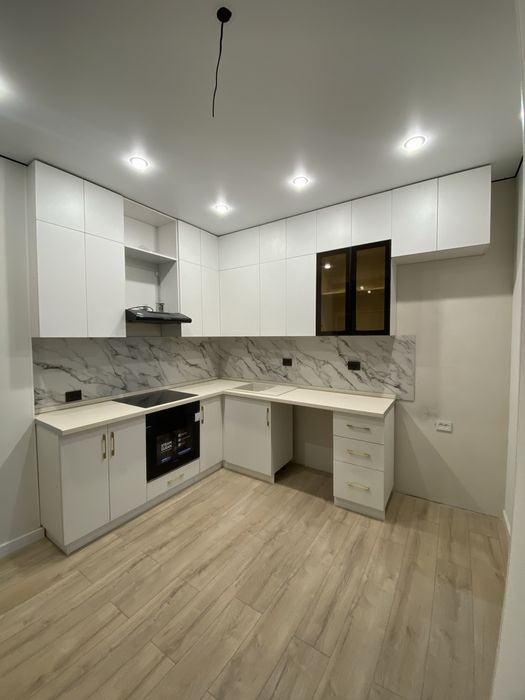 Кухня шкаф прихошка