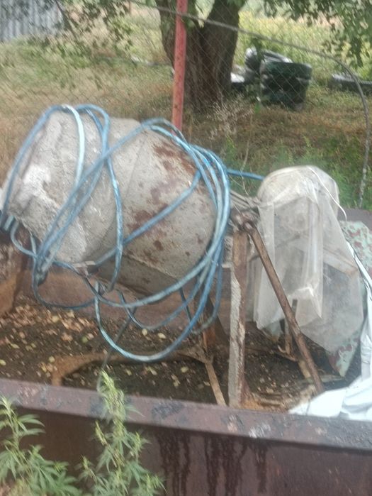 Продам бетономешалка