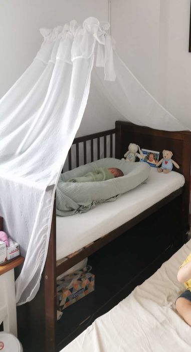 Patut bebelus/copii din lemn masiv