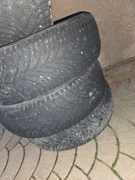 Cauciucuri m+s 215/65/16