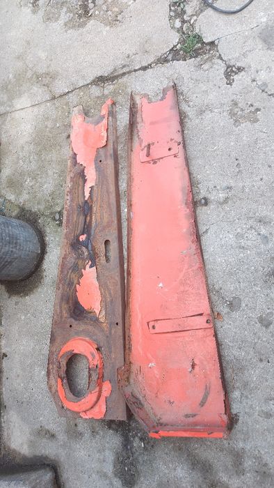 Apărătoare cositoare rotativa 1,65 și turometru tractor u650,ceas apă, ulei