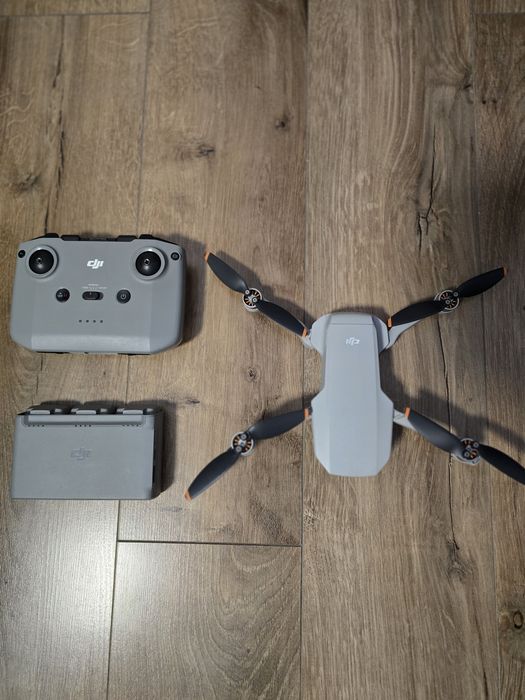 DJI Mini 2 Fly More Combo + filtre ND Freewell + 2 carduri