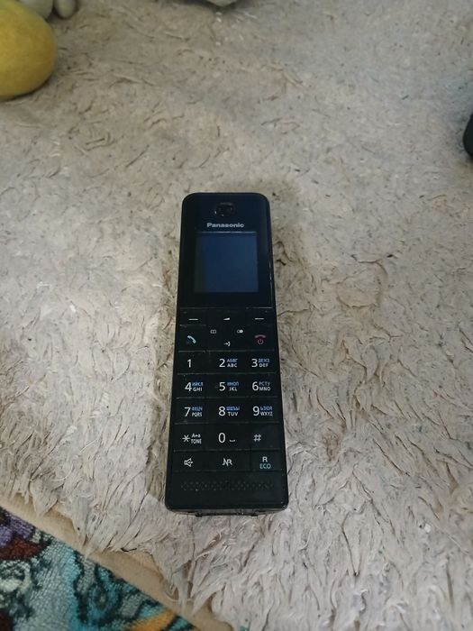 Продам телефоны старые