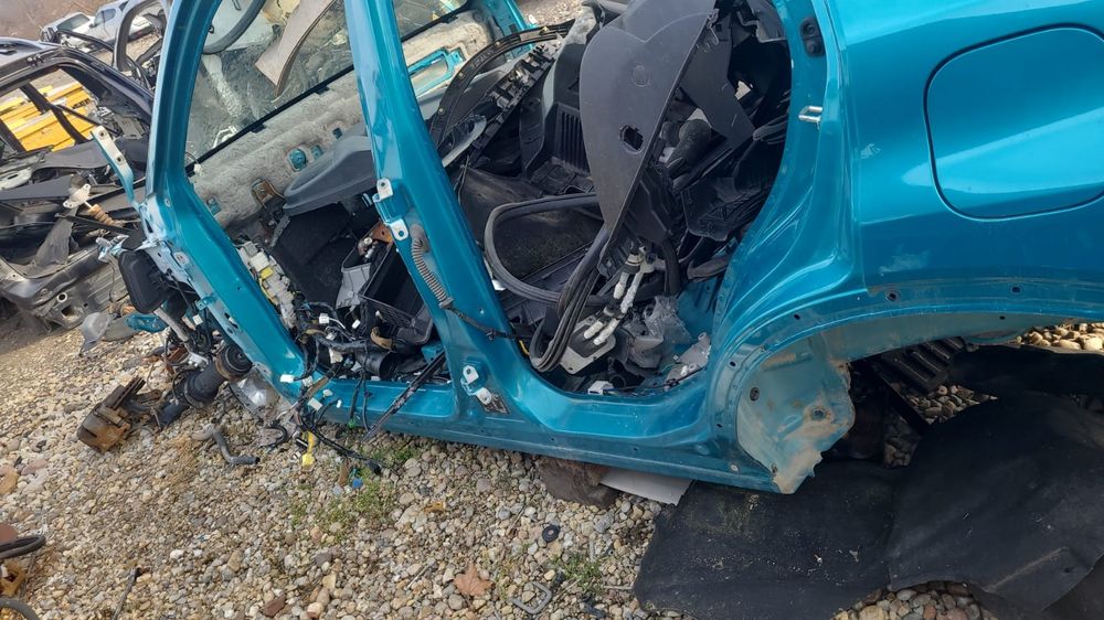 Aripa spate prag Suzuki Vitara 14i 16i 16ddis 2015-2021