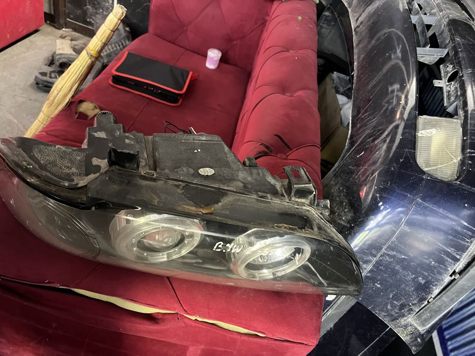 Бмв е39 фар оригиналы жақсы жағдайда