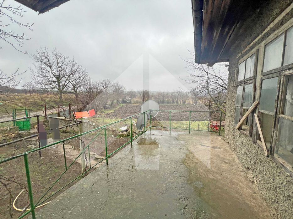 Продава се Къща в с. Никола Козлево, Област Шумен - 110 кв.м за 130 €/кв.м - Снимка #12