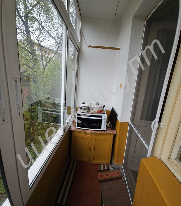 Просторен апартамент, гр. Велико Търново, ул. Никола Габровски