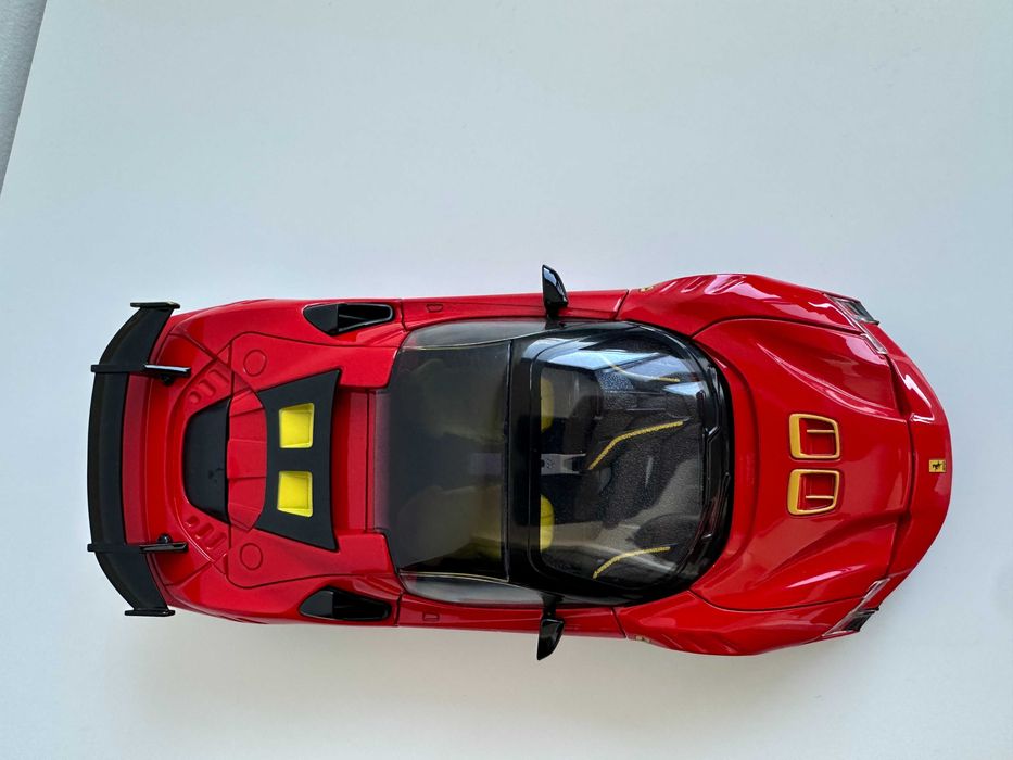 Macheta auto Ferrari SF90 XX  1/24