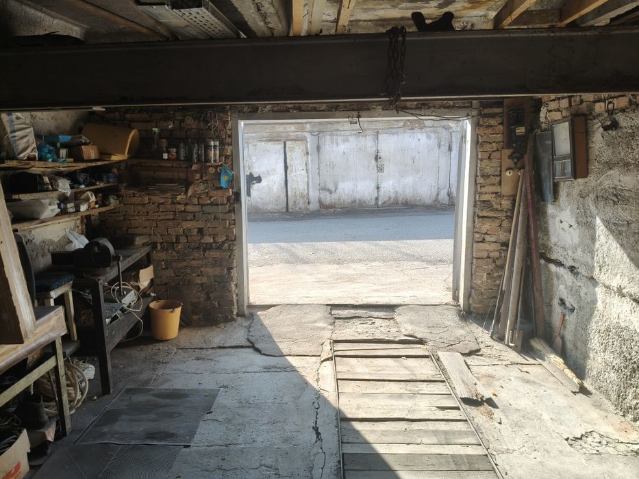 Продам капитальный Гараж