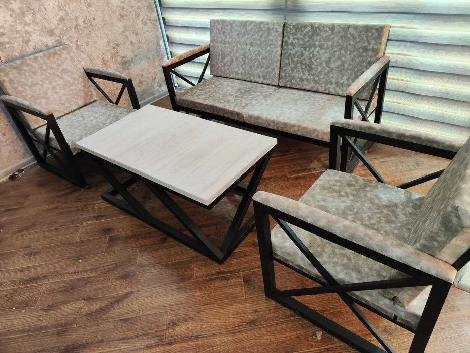 Loft divan va kreslo sotiladi ishlab chiqaruvchidan