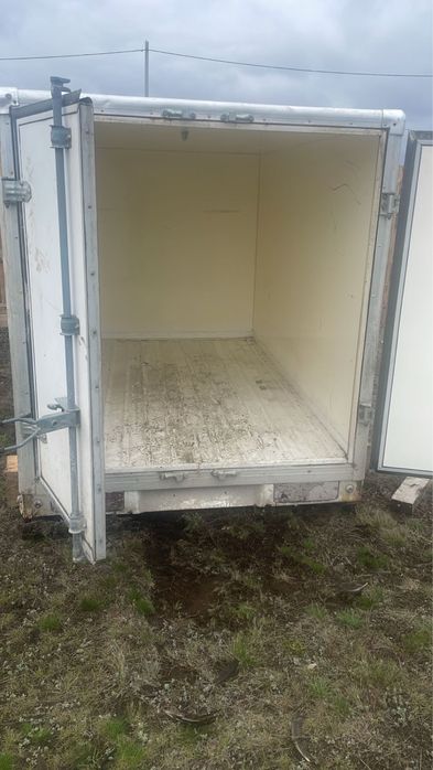 Изотермическая будка ( термобудка)