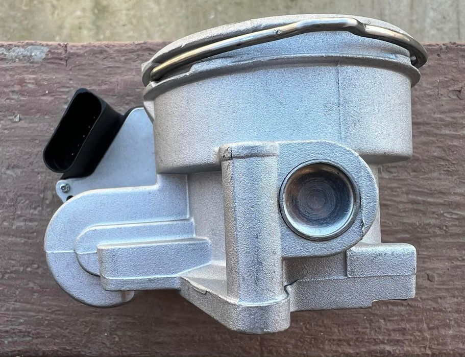 Дроселова клапа 158T0015 VW / Audi / Seat / Skoda