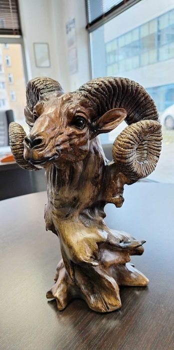 Нова Овен Статуетка 30см Фигура Животно