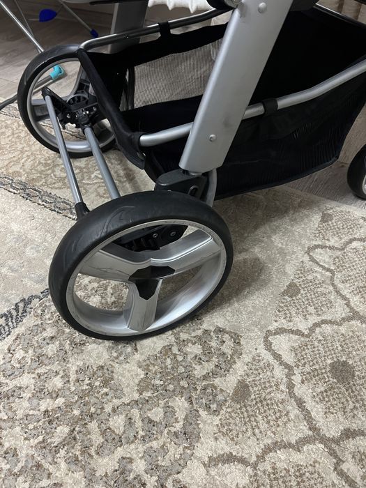 Детская коляска